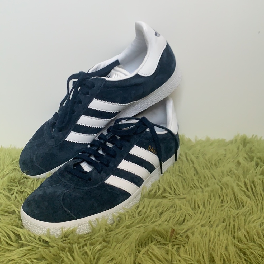 Adidas Navy Suede Gazelles M7 W9 ...FR40